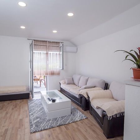 Apartment Milena Virpazar Zewnętrze zdjęcie