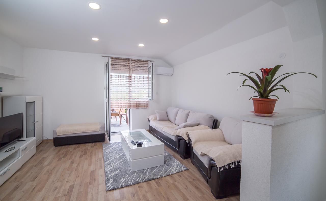 Apartment Milena Virpazar Zewnętrze zdjęcie